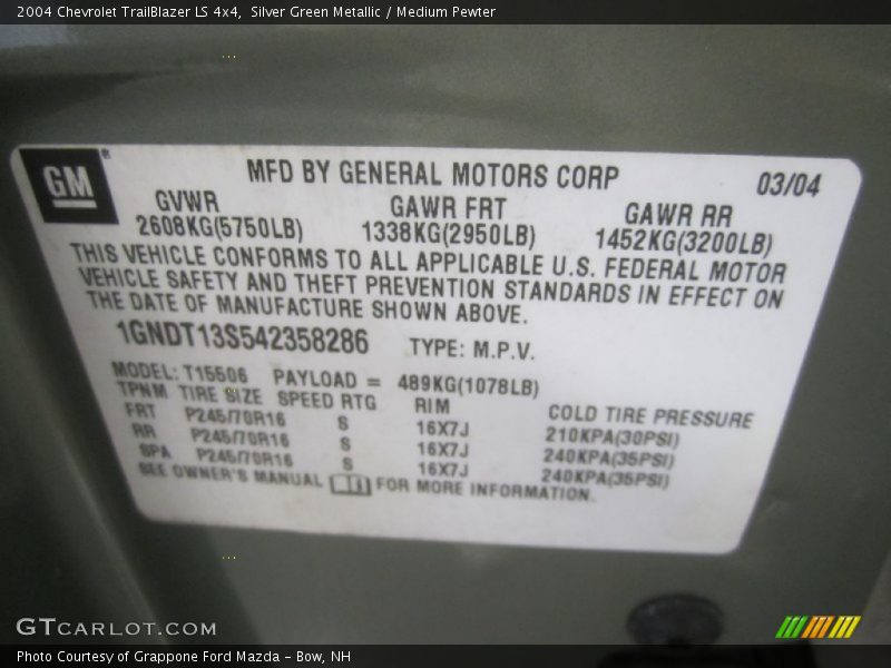 Silver Green Metallic / Medium Pewter 2004 Chevrolet TrailBlazer LS 4x4
