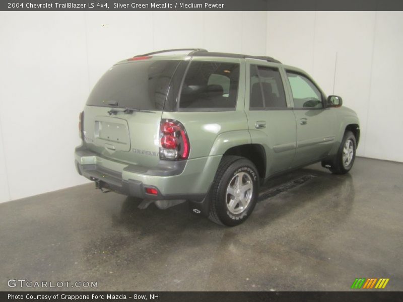 Silver Green Metallic / Medium Pewter 2004 Chevrolet TrailBlazer LS 4x4