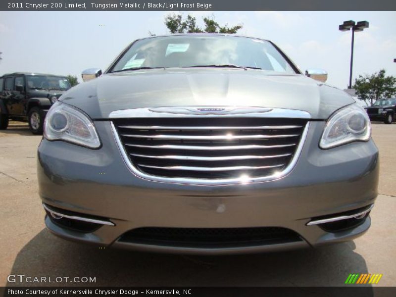 Tungsten Metallic / Black/Light Frost Beige 2011 Chrysler 200 Limited