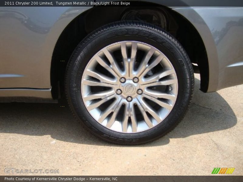 Tungsten Metallic / Black/Light Frost Beige 2011 Chrysler 200 Limited