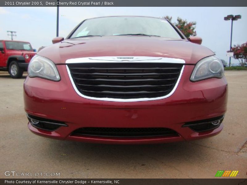 Deep Cherry Red Crystal Pearl / Black 2011 Chrysler 200 S