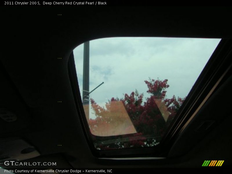 Deep Cherry Red Crystal Pearl / Black 2011 Chrysler 200 S