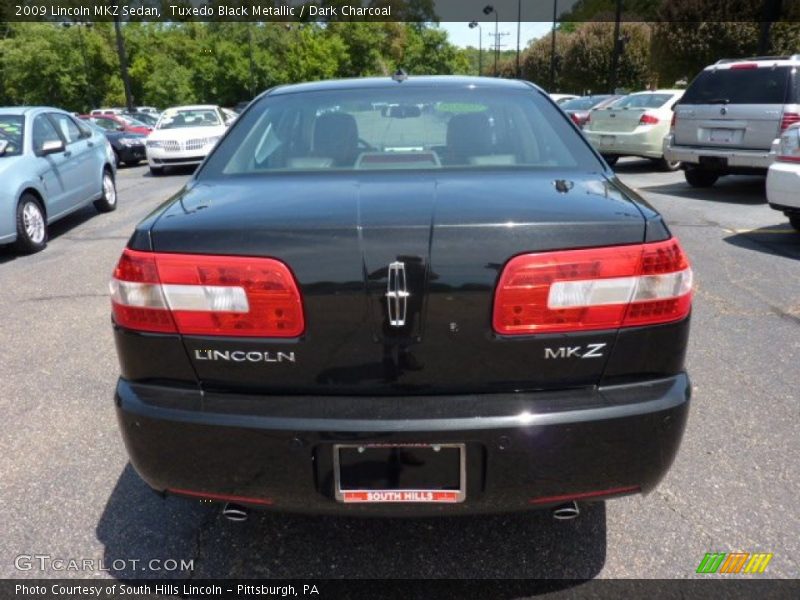 Tuxedo Black Metallic / Dark Charcoal 2009 Lincoln MKZ Sedan