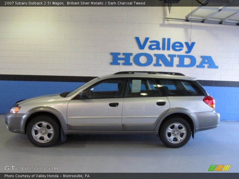 Brilliant Silver Metallic / Dark Charcoal Tweed 2007 Subaru Outback 2.5i Wagon