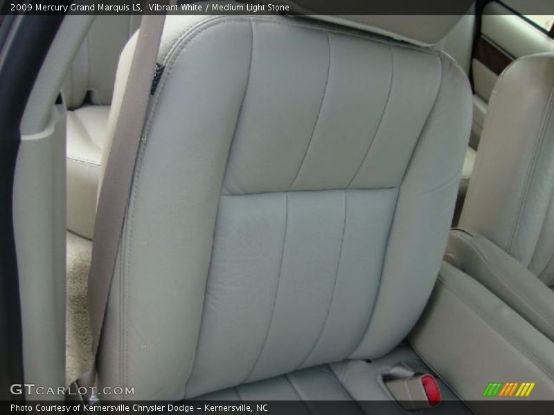 Vibrant White / Medium Light Stone 2009 Mercury Grand Marquis LS