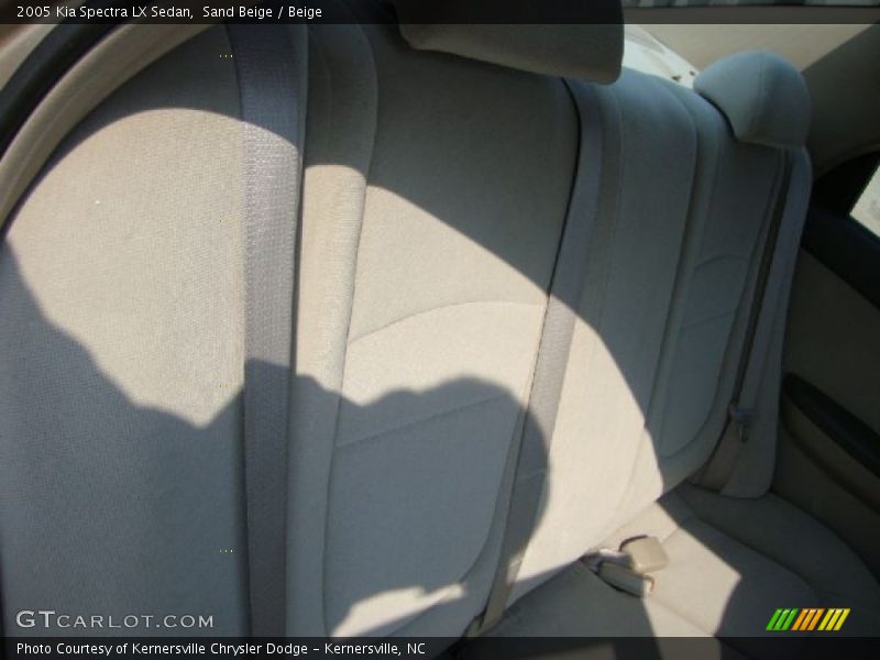 Sand Beige / Beige 2005 Kia Spectra LX Sedan
