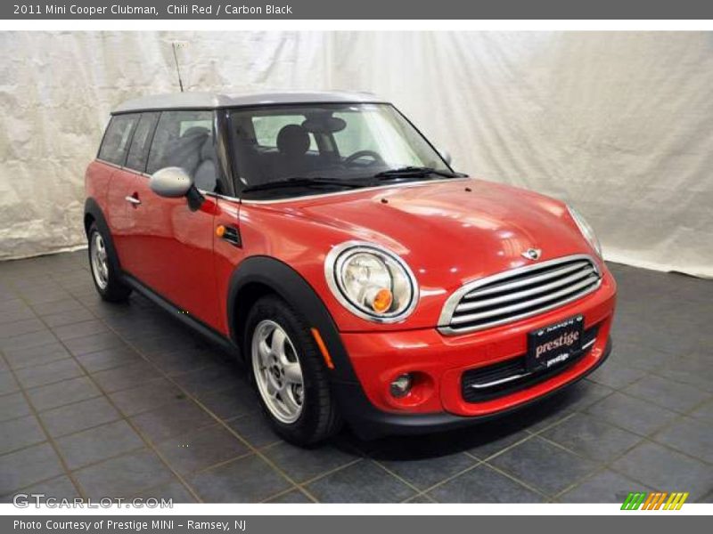 Chili Red / Carbon Black 2011 Mini Cooper Clubman