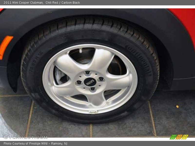 Chili Red / Carbon Black 2011 Mini Cooper Clubman