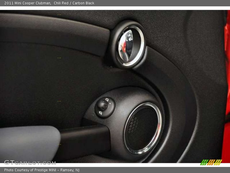 Chili Red / Carbon Black 2011 Mini Cooper Clubman