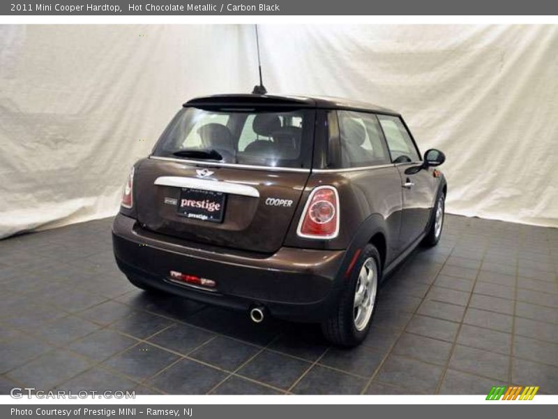 Hot Chocolate Metallic / Carbon Black 2011 Mini Cooper Hardtop