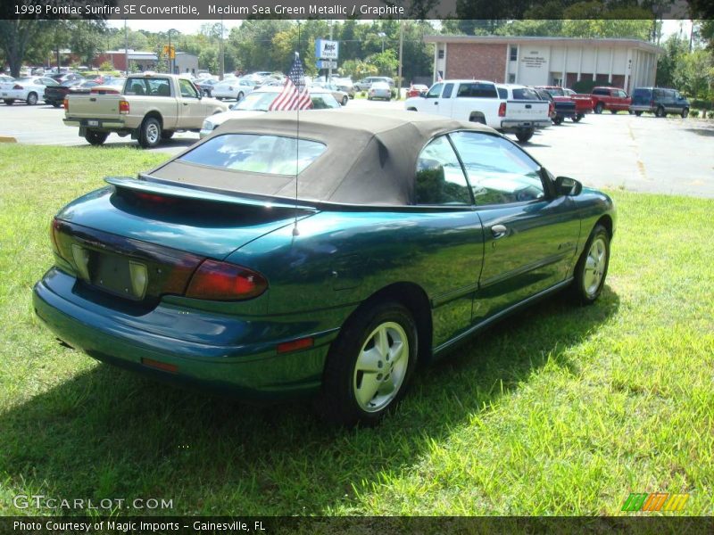 Medium Sea Green Metallic / Graphite 1998 Pontiac Sunfire SE Convertible
