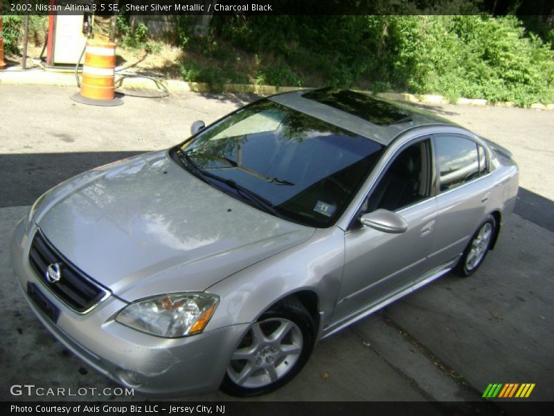 Sheer Silver Metallic / Charcoal Black 2002 Nissan Altima 3.5 SE