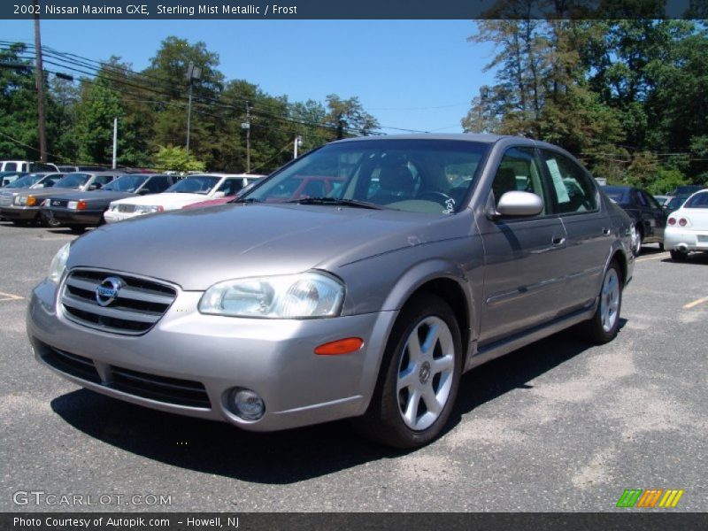 Sterling Mist Metallic / Frost 2002 Nissan Maxima GXE