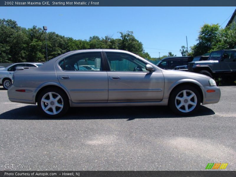 Sterling Mist Metallic / Frost 2002 Nissan Maxima GXE
