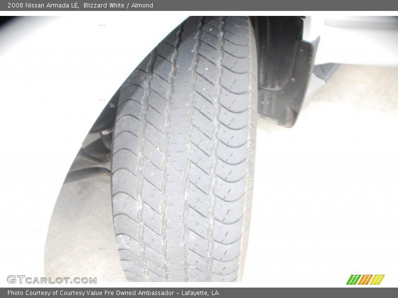 Blizzard White / Almond 2008 Nissan Armada LE