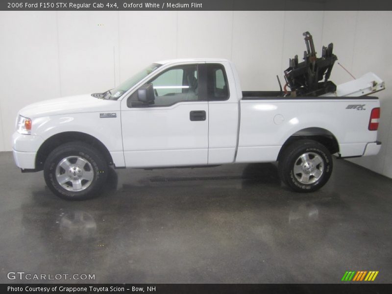 Oxford White / Medium Flint 2006 Ford F150 STX Regular Cab 4x4