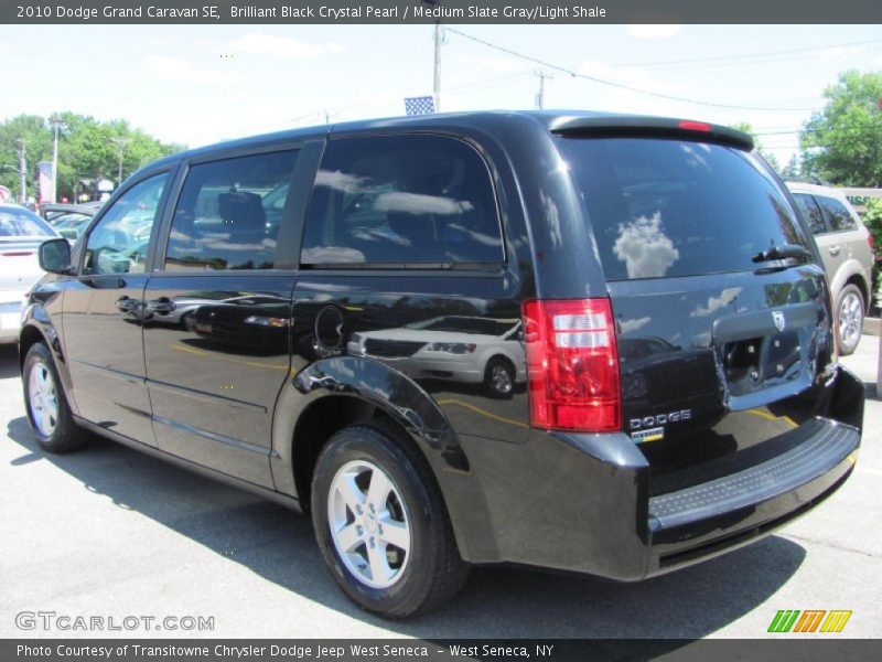 Brilliant Black Crystal Pearl / Medium Slate Gray/Light Shale 2010 Dodge Grand Caravan SE