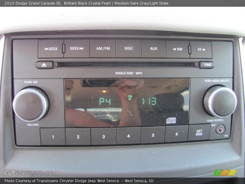 Brilliant Black Crystal Pearl / Medium Slate Gray/Light Shale 2010 Dodge Grand Caravan SE