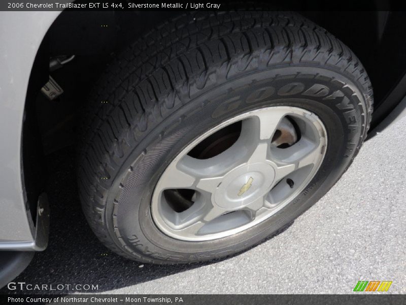 Silverstone Metallic / Light Gray 2006 Chevrolet TrailBlazer EXT LS 4x4