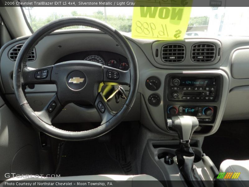 Silverstone Metallic / Light Gray 2006 Chevrolet TrailBlazer EXT LS 4x4