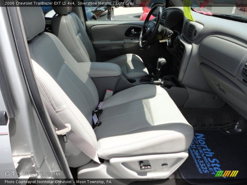 Silverstone Metallic / Light Gray 2006 Chevrolet TrailBlazer EXT LS 4x4