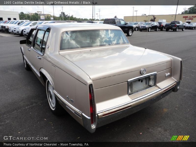 Light Driftwood Metallic / Black 1993 Cadillac DeVille Sedan