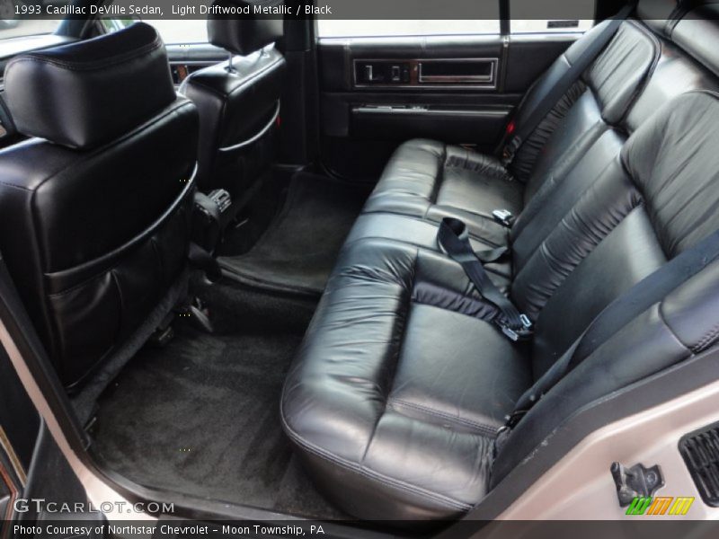 Light Driftwood Metallic / Black 1993 Cadillac DeVille Sedan