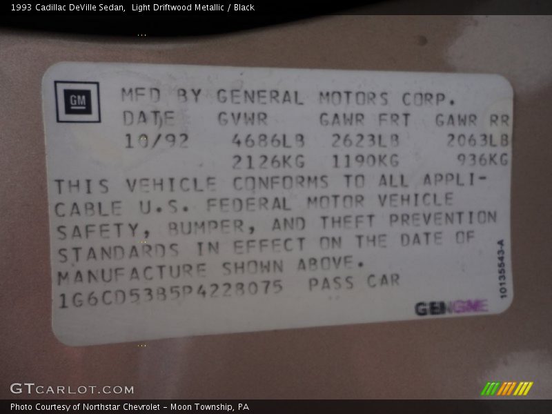 Light Driftwood Metallic / Black 1993 Cadillac DeVille Sedan
