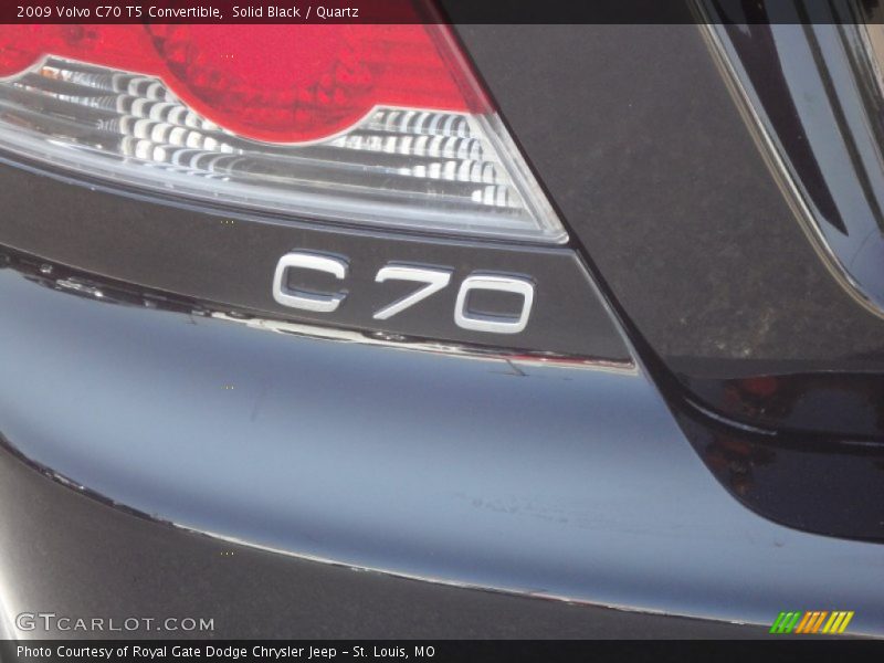 Solid Black / Quartz 2009 Volvo C70 T5 Convertible