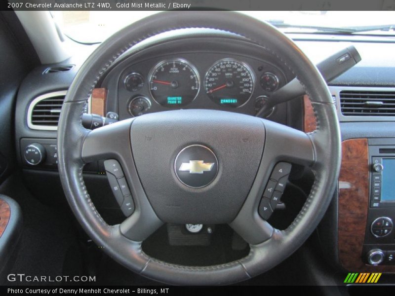  2007 Avalanche LTZ 4WD Steering Wheel