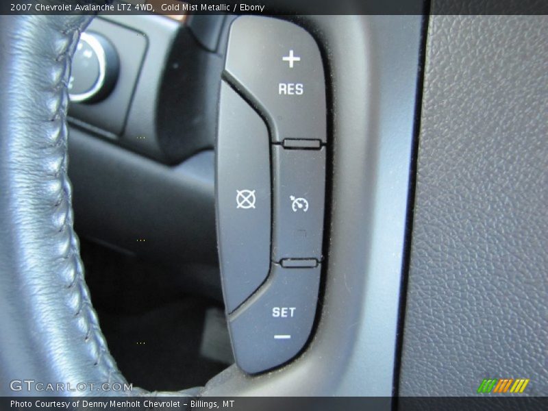 Controls of 2007 Avalanche LTZ 4WD