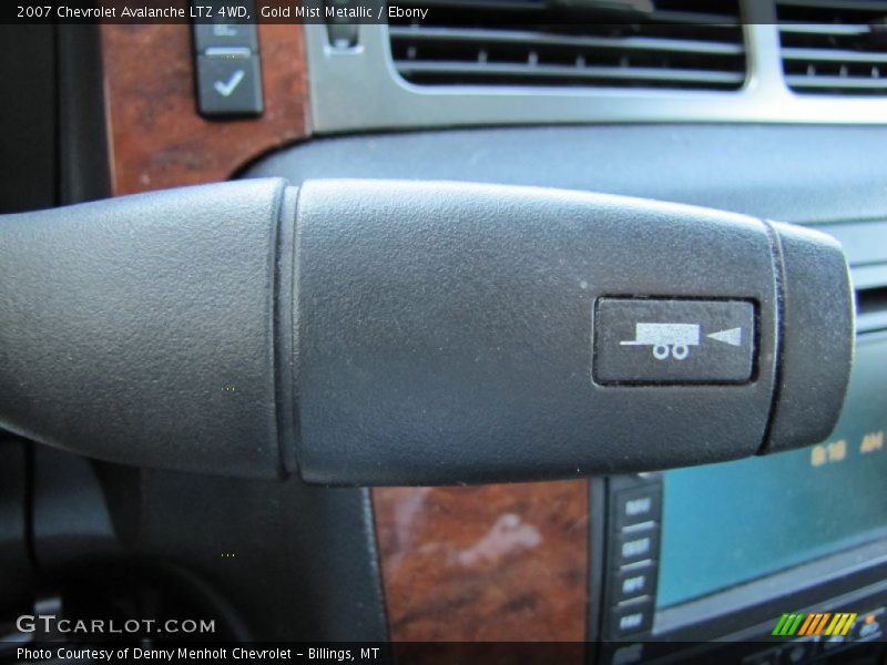 Gold Mist Metallic / Ebony 2007 Chevrolet Avalanche LTZ 4WD