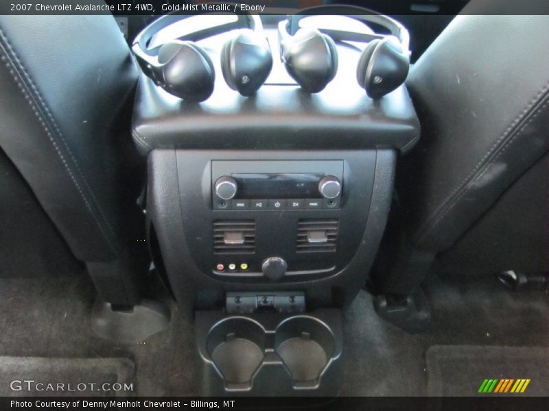 Controls of 2007 Avalanche LTZ 4WD