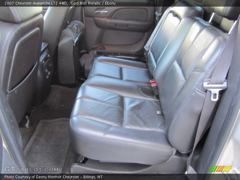 Gold Mist Metallic / Ebony 2007 Chevrolet Avalanche LTZ 4WD
