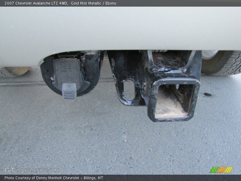 Gold Mist Metallic / Ebony 2007 Chevrolet Avalanche LTZ 4WD
