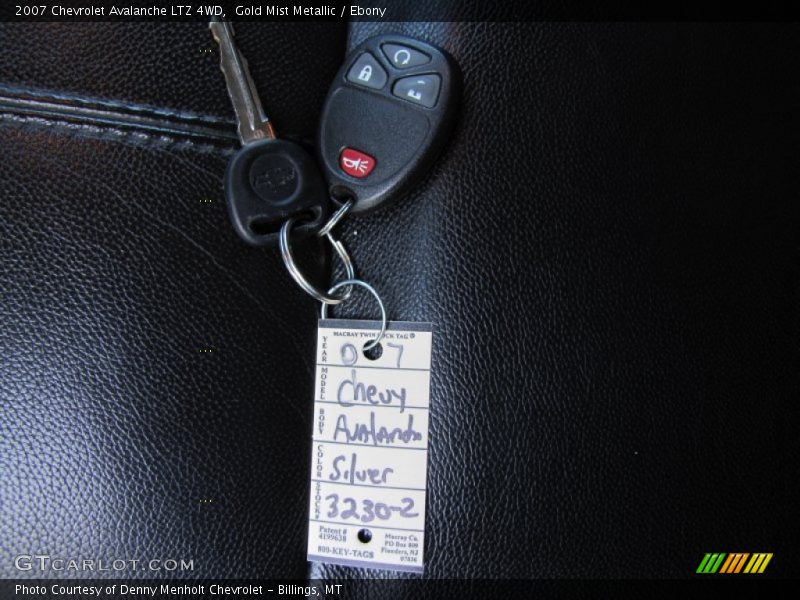 Gold Mist Metallic / Ebony 2007 Chevrolet Avalanche LTZ 4WD