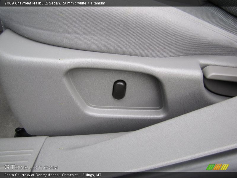 Summit White / Titanium 2009 Chevrolet Malibu LS Sedan