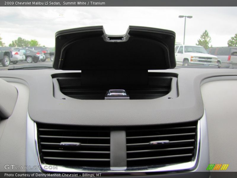 Summit White / Titanium 2009 Chevrolet Malibu LS Sedan