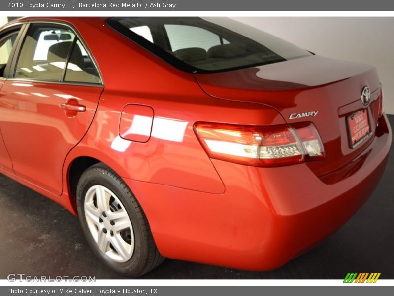 Barcelona Red Metallic / Ash Gray 2010 Toyota Camry LE