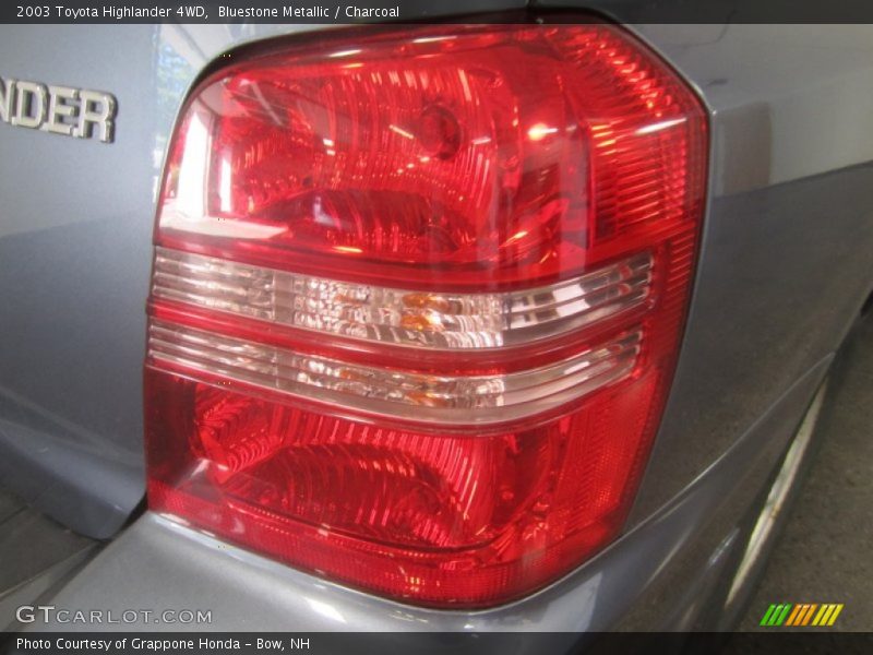 Bluestone Metallic / Charcoal 2003 Toyota Highlander 4WD