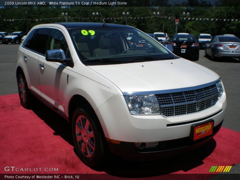 White Platinum Tri Coat / Medium Light Stone 2009 Lincoln MKX AWD