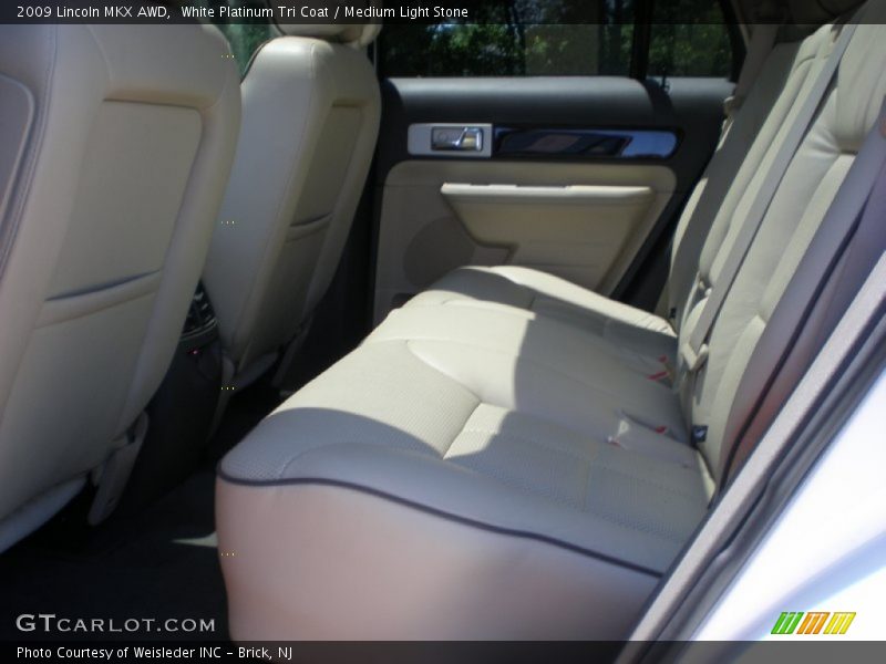 White Platinum Tri Coat / Medium Light Stone 2009 Lincoln MKX AWD