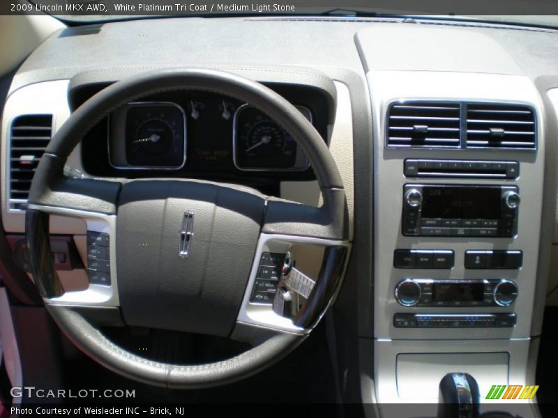 White Platinum Tri Coat / Medium Light Stone 2009 Lincoln MKX AWD