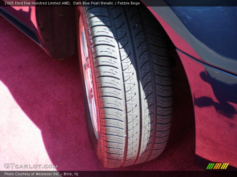 Dark Blue Pearl Metallic / Pebble Beige 2005 Ford Five Hundred Limited AWD