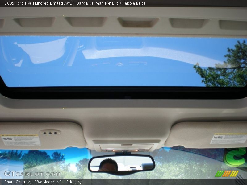 Dark Blue Pearl Metallic / Pebble Beige 2005 Ford Five Hundred Limited AWD