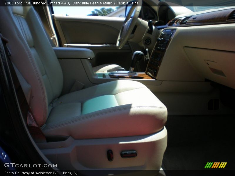 Dark Blue Pearl Metallic / Pebble Beige 2005 Ford Five Hundred Limited AWD