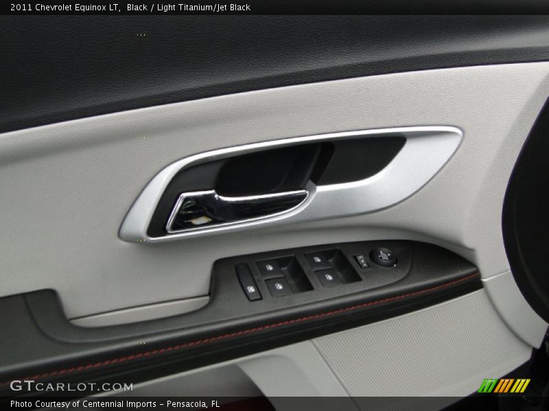 Black / Light Titanium/Jet Black 2011 Chevrolet Equinox LT