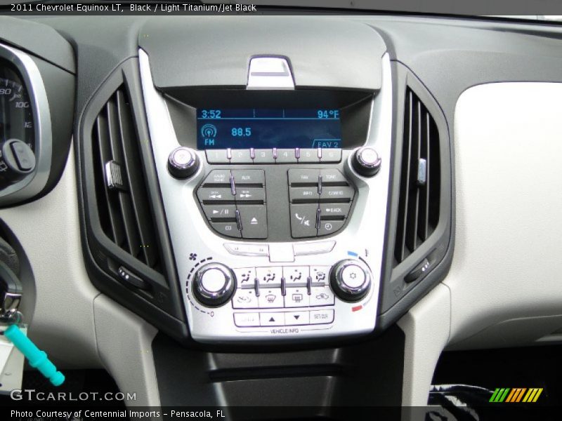 Black / Light Titanium/Jet Black 2011 Chevrolet Equinox LT