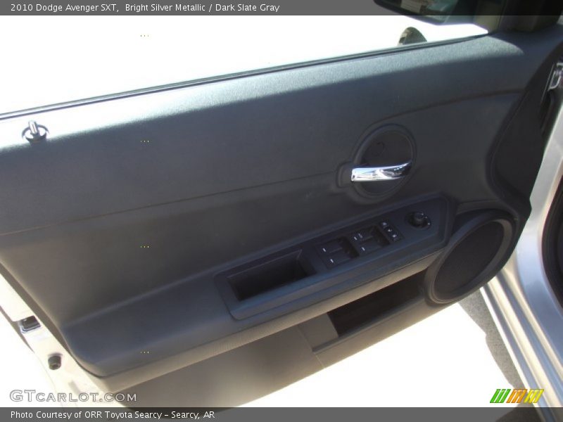 Bright Silver Metallic / Dark Slate Gray 2010 Dodge Avenger SXT