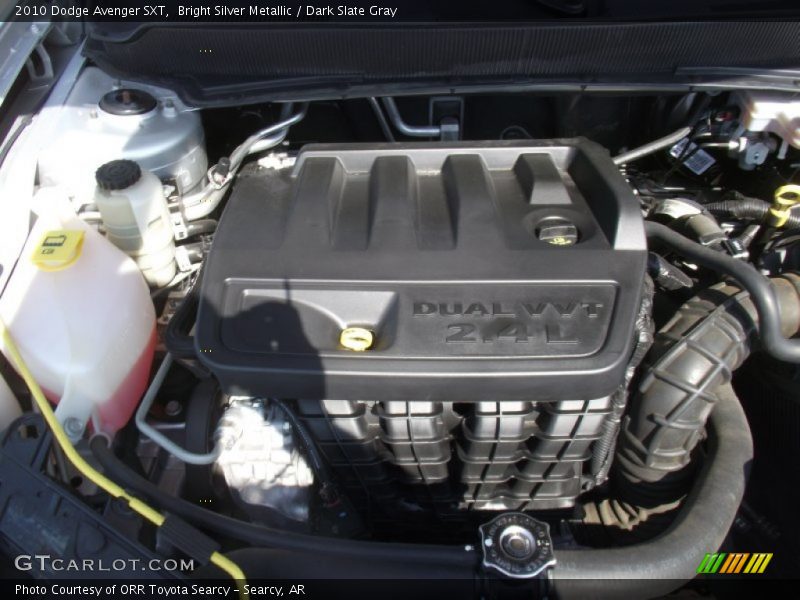Bright Silver Metallic / Dark Slate Gray 2010 Dodge Avenger SXT